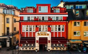 Hotel Kiev-Free Parking